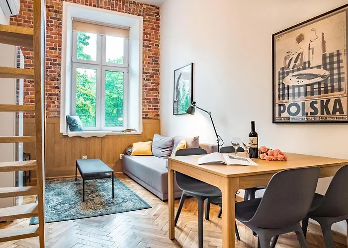 Tower Street Apartment